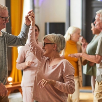 Senioren Tanzen Gesundheit Foto iStock SeventyFour